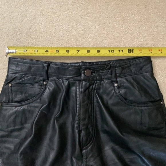 Wilson leather size 6 woman’s pants - Picture 12 of 16
